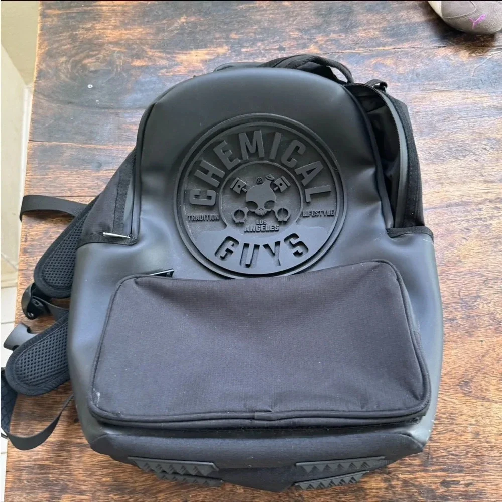 CHEMICAL GUYS BLACK LEGACY STEALTH MULTIPURPOSE BACKPACK travel school work